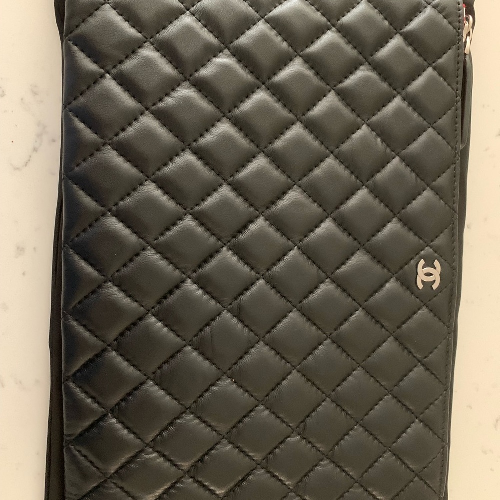 CC large zipper pouch -copy